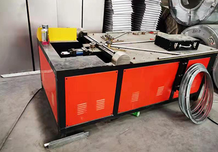 武漢碳鋼風管加工廠自動翻邊機